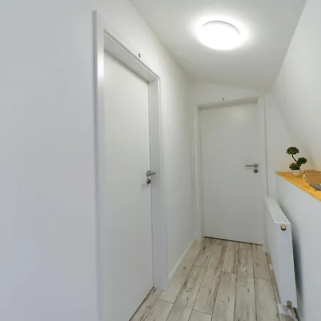 Bella House Gara - Centru 3* Craiova