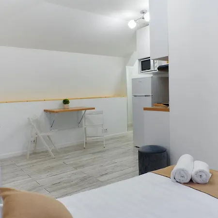 Aparthotel Bella House Gara - Centru