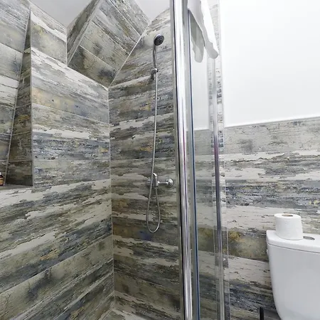 Bella House מלון דירות 3*