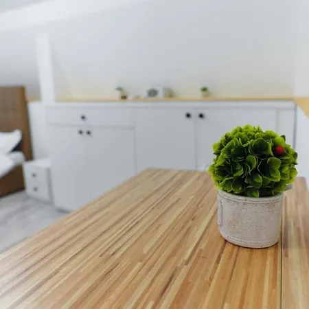 Bella House شقة فندقية كرايوفا