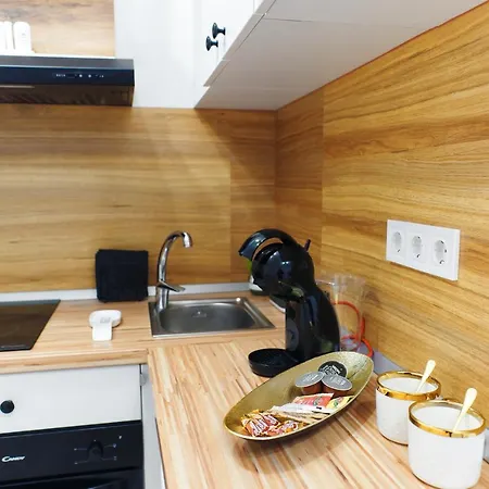 Bella House Gara - Centru 3* Craiova