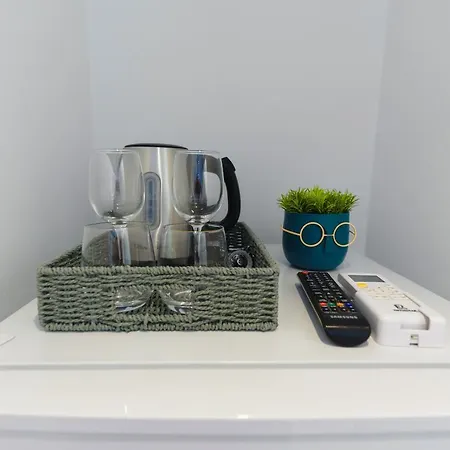 Bella House מלון דירות