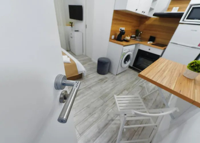 Bella House Lejlighedshotel